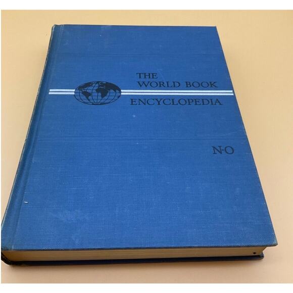 1961 World Book Encyclopedia Volume 13 "N-O", Vintage Collectible - Picture 1 of 5